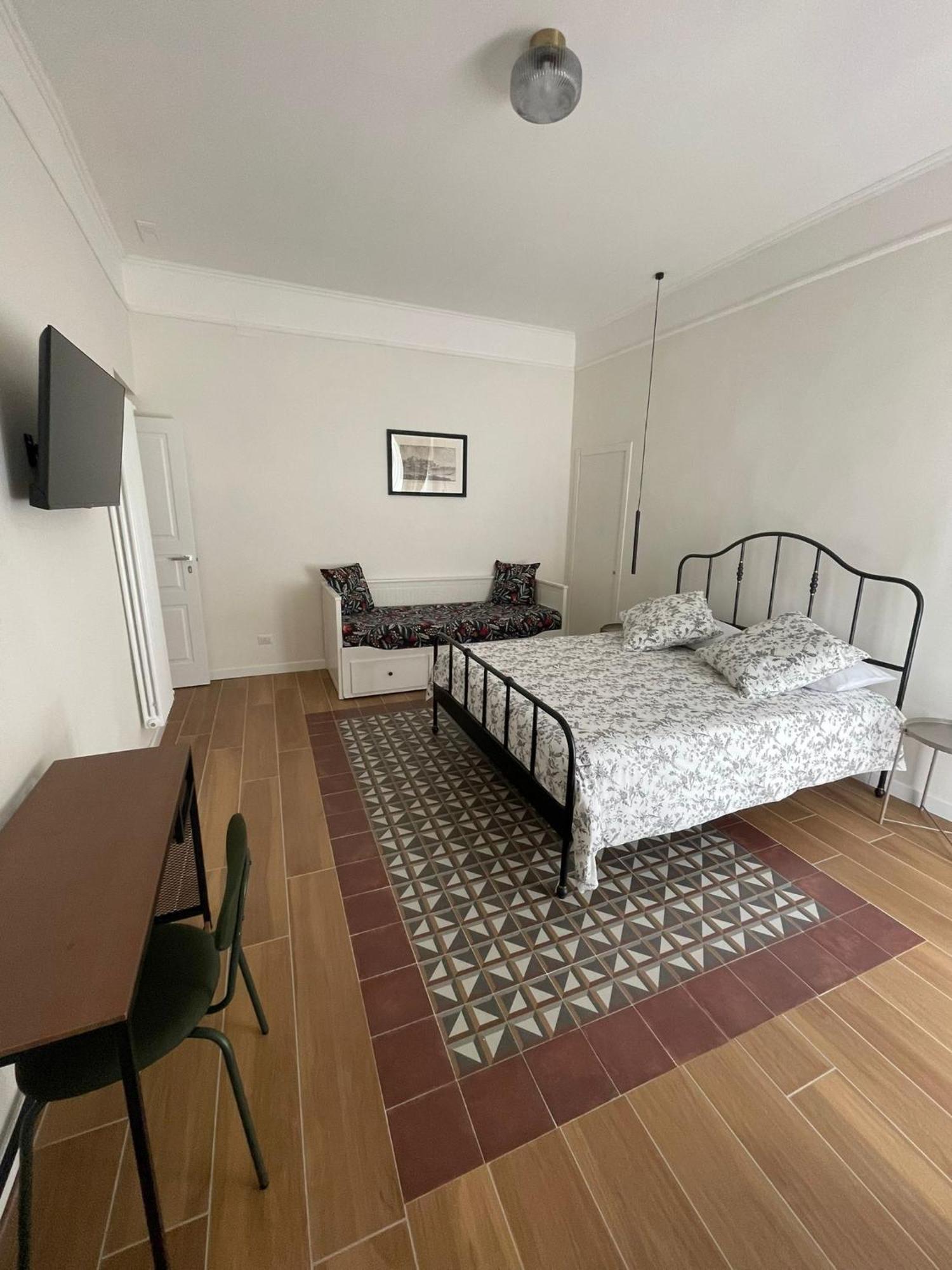 Casa Duchesca Bed & Breakfast Naples Exterior photo